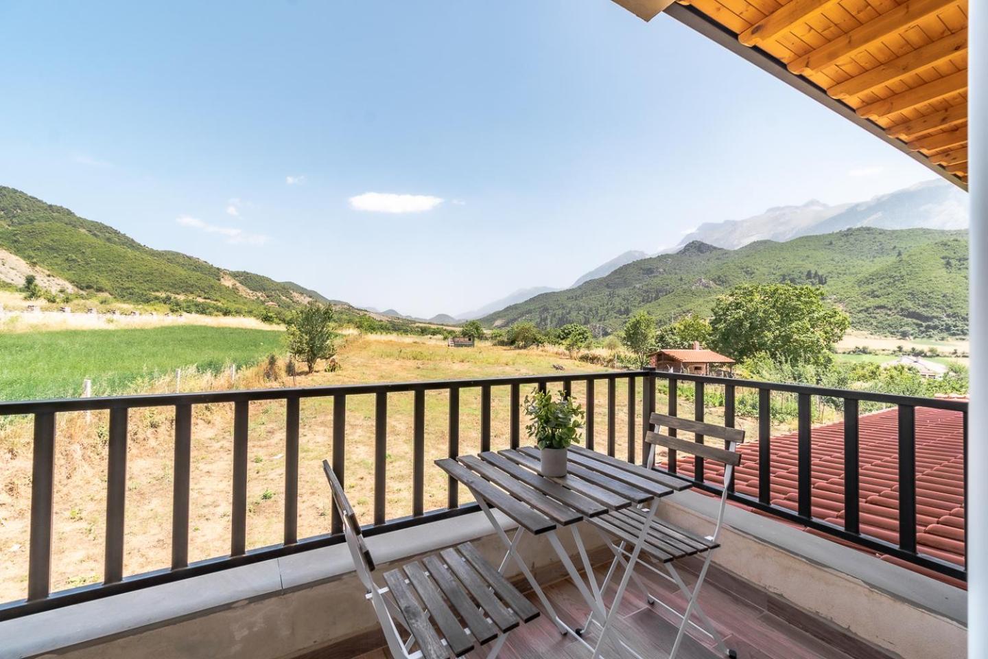 Bujtina Lumo & Pool Villa Përmet Eksteriør billede